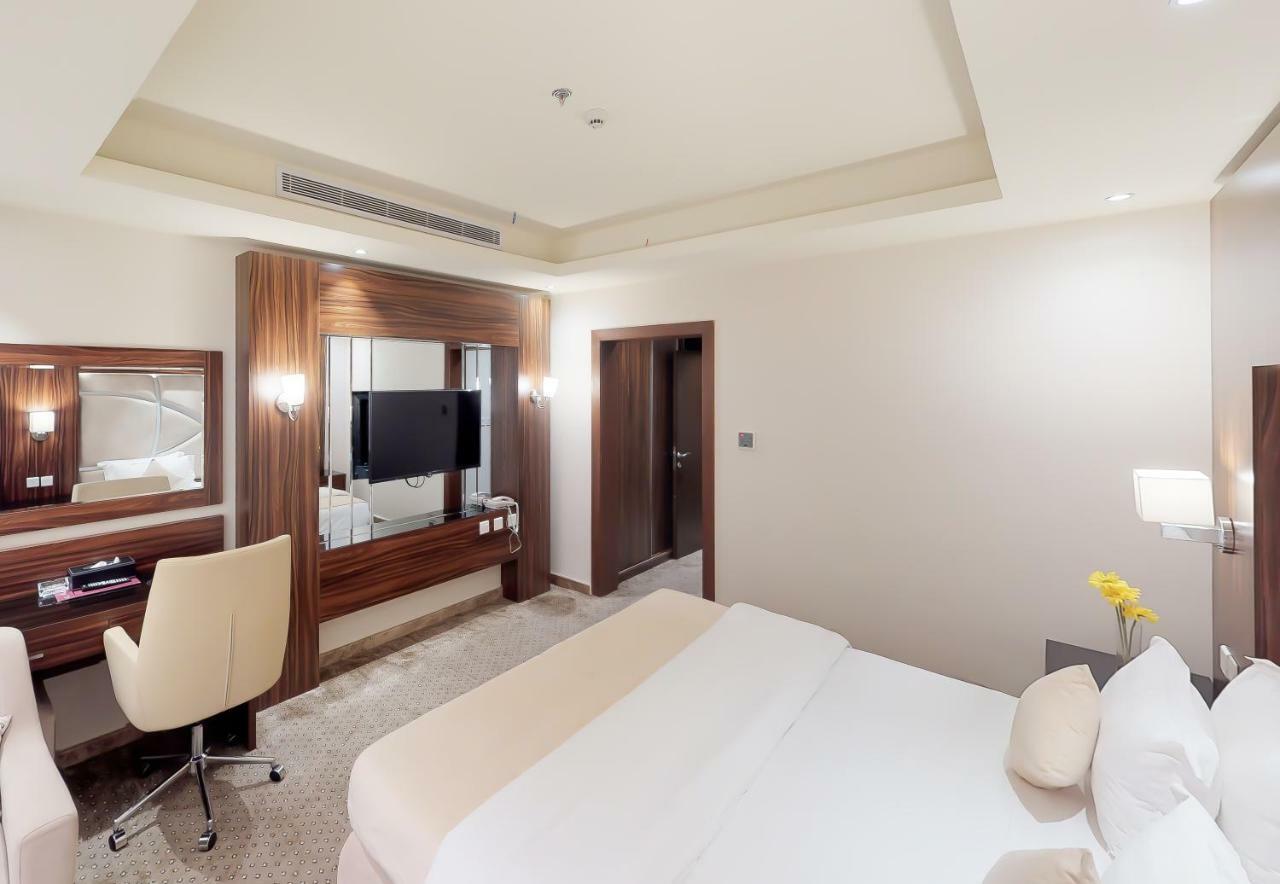 Ebreez Hotel Jeddah Eksteriør billede